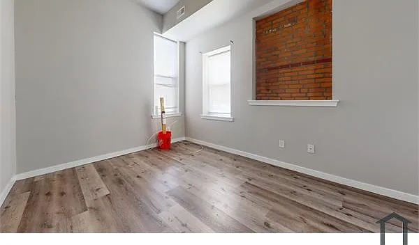 2 bed, $1,375 — Photo 4