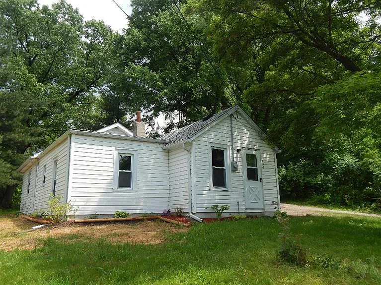 401 Larkin St photo 1
