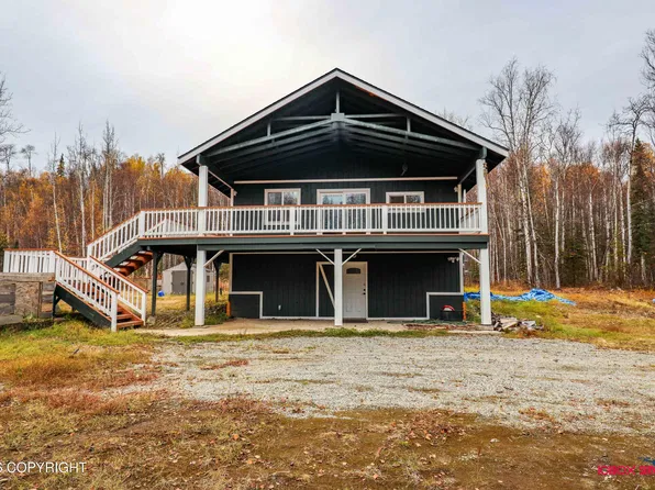 2754 S Beechwood Cir, Big Lake, AK 99623