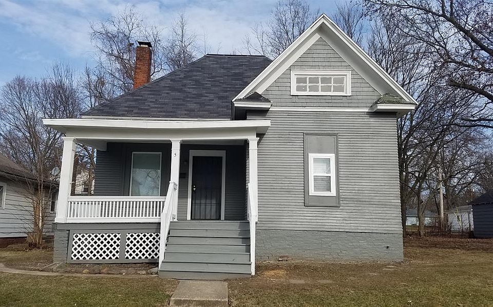 1st image of 5 E Voorhees St
