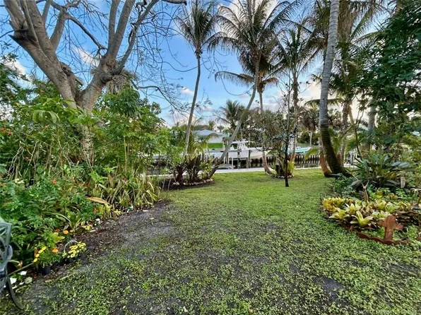 505 SW North Carolina Dr, Stuart, FL 34994