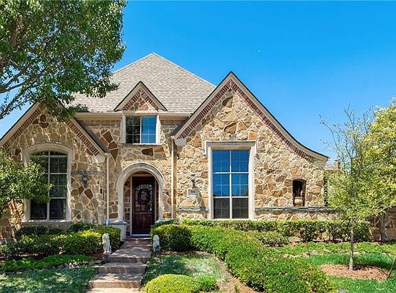 3rd image of 301 Earlston Ct