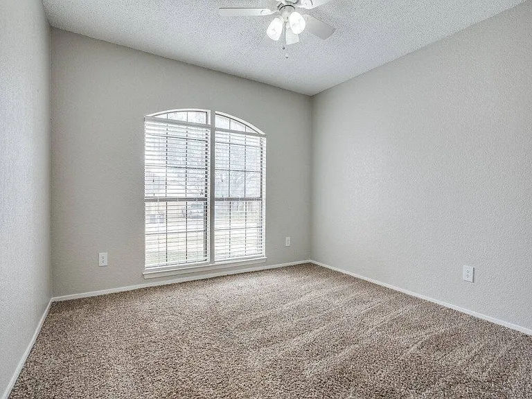 1328 Blanco Ct — Photo 9
