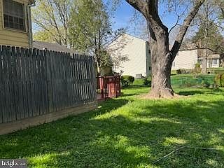 3rd image of 14837 Bauer Dr