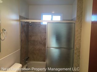 1630 16th St, Springfield, OR 97477