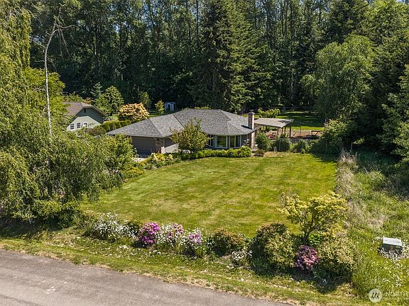 2nd image of 291 Grandview Drive