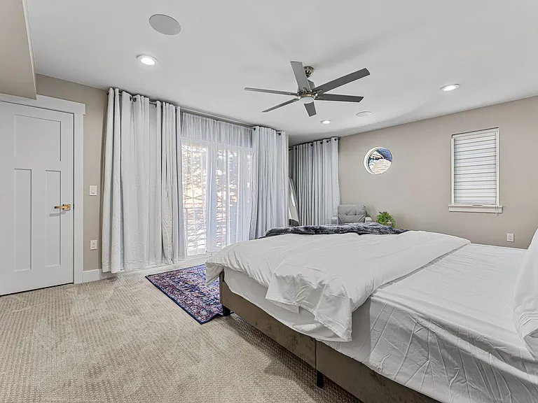 1660 Colorado Blvd — Photo 14