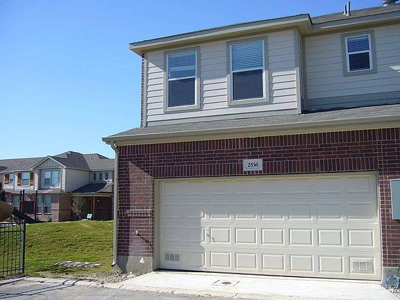 2nd image of 2536 Grayson Cir