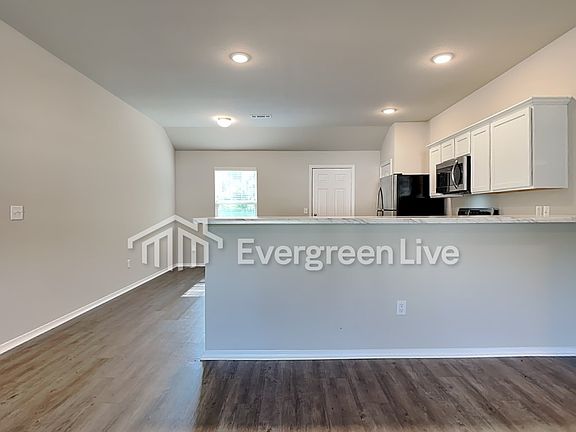 2nd image of 3280 Sidell Estates Dr