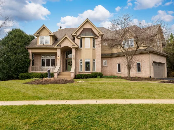 2706 Duncan Ln, Batavia, IL 60510