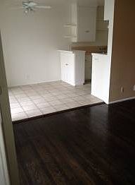 2nd image of 712 N Ardmore Ave APT 2