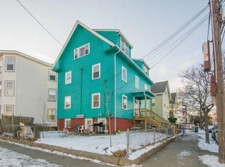 100 Johnson St, Lynn, MA 01902