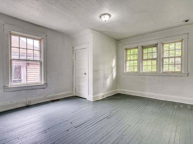 339 Emerald St — Photo 18