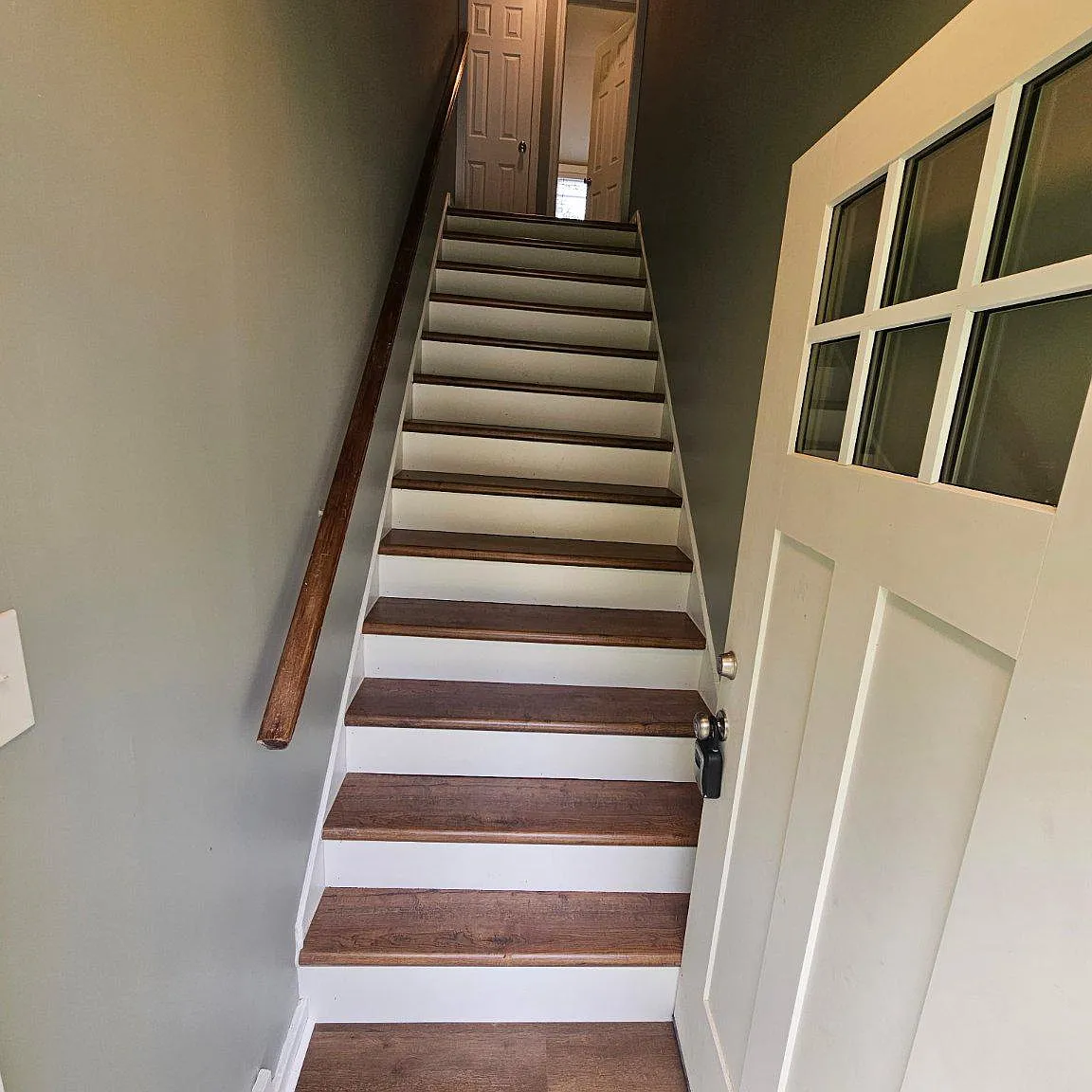2 bed, 1.0 bath, 900 sqft, $1,900 — Photo 2