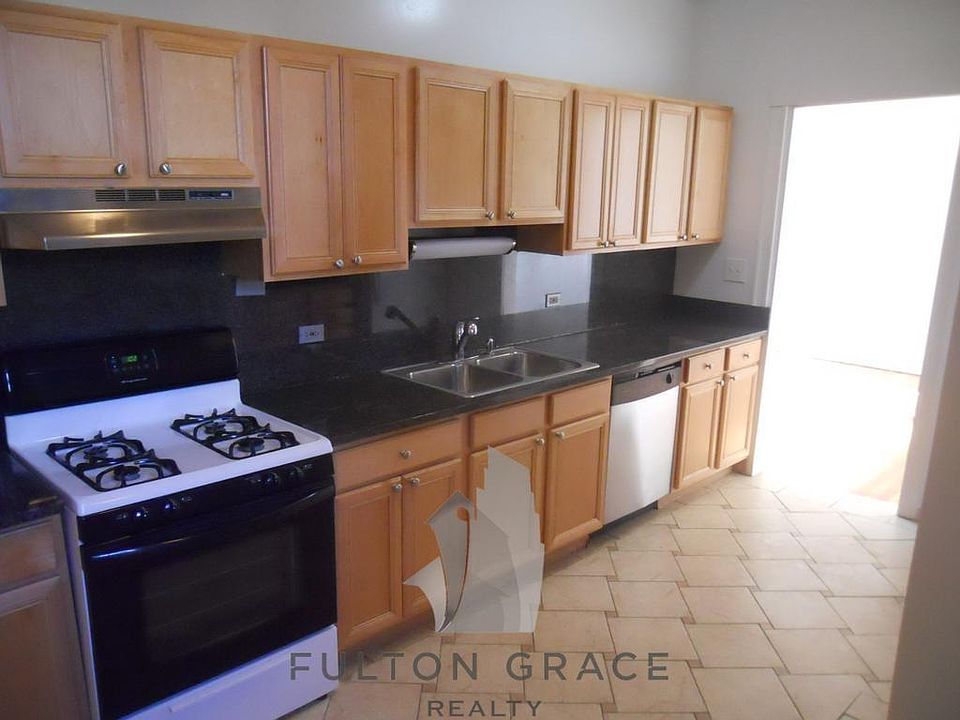 1st image of 4701 N Albany Ave #X2a