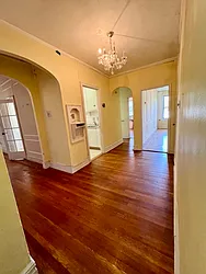 4410 Cayuga Avenue, #6D