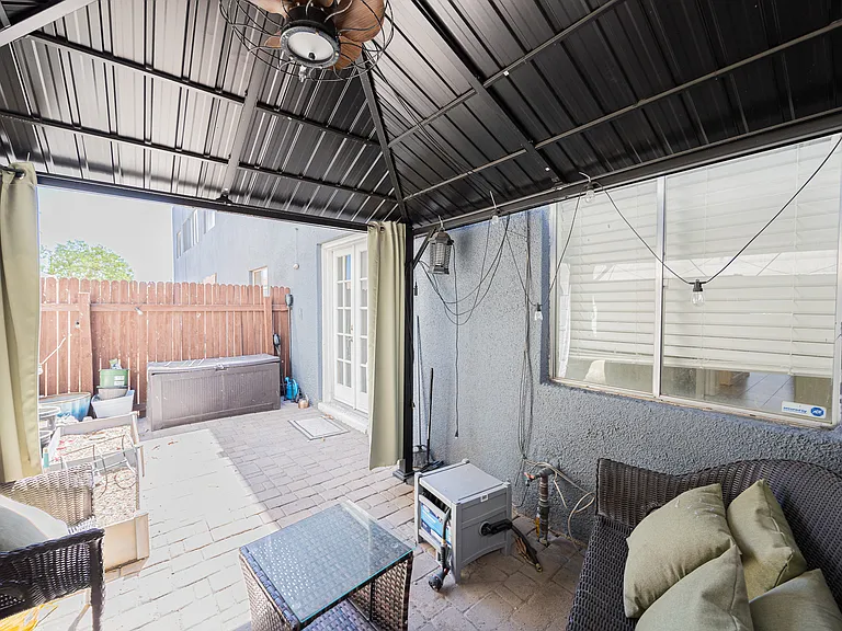 1808 N 32nd St #104 — Photo 21