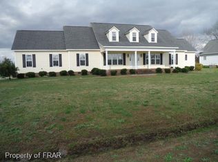 70 Lea Ann Ln, Dunn, NC 28334