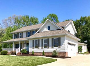 73 Willowood Cir, Hurricane, WV 25526