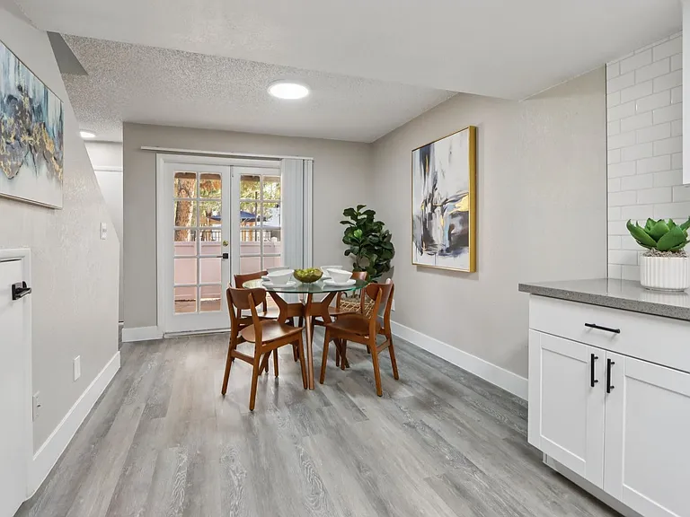 Sunrise in Chandler Apartments — Photo 68