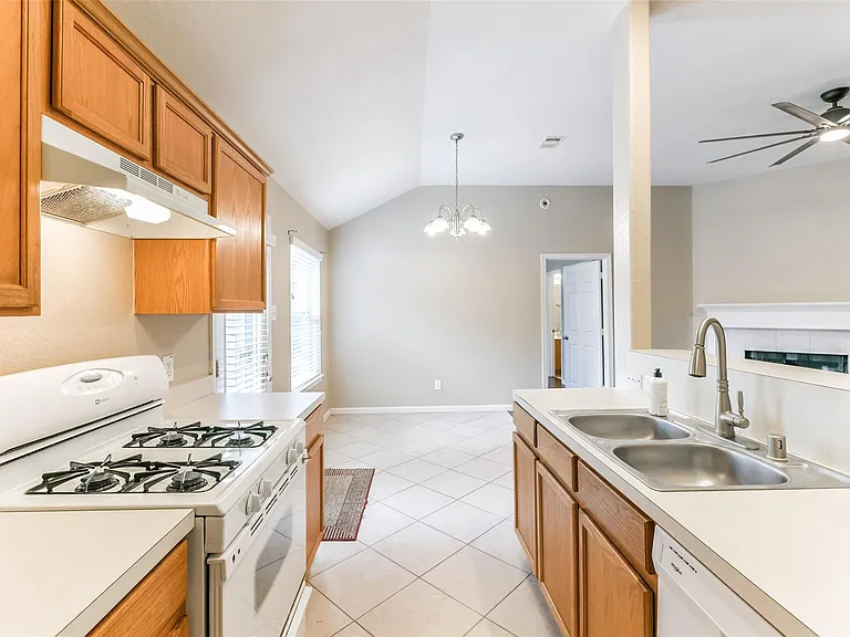 1235 Halls Brg — Photo 11