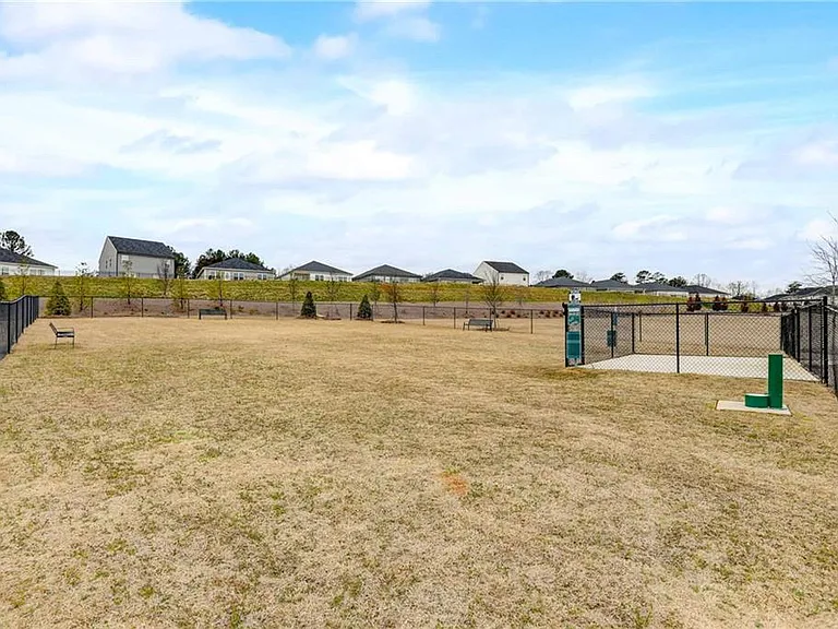 257 Bur Oak Bend Arch #1089433 — Photo 21