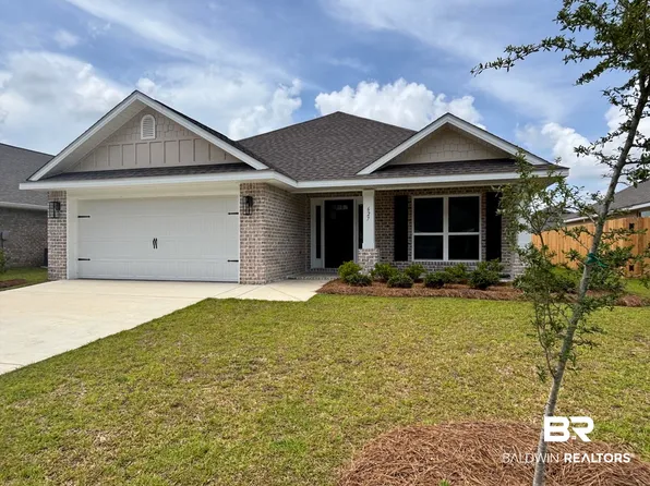 627 Mayflower Dr, Foley, AL 36535