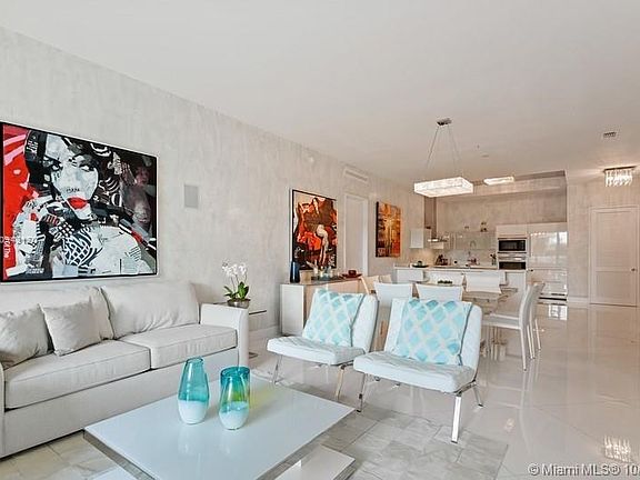 3rd image of 250 Sunny Isles Blvd #Townhouse 409