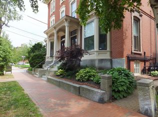 24 Deering St APT 4, Portland, ME 04101