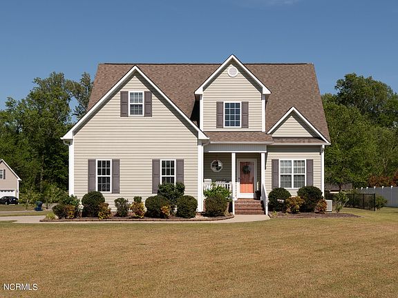 2nd image of 2537 Lance Dr