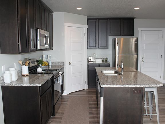 5th image of 14281 S Meadow Rose Dr