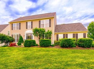 4463 Lexington Ridge Dr, Medina, OH 44256