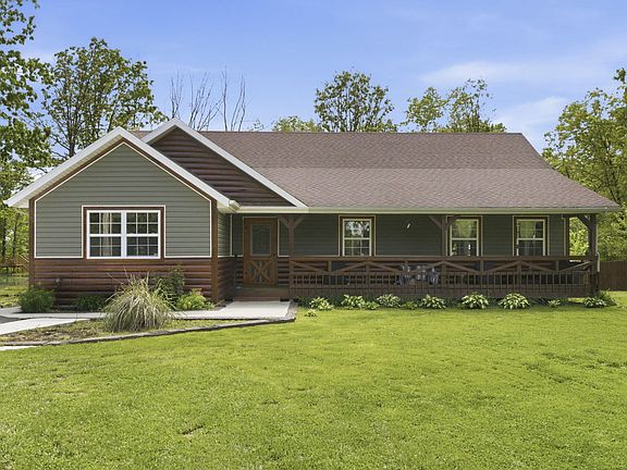 5th image of 3759 Skyline Road