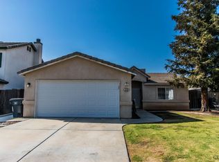 319 Sherman Peak Dr, Bakersfield, CA 93308
