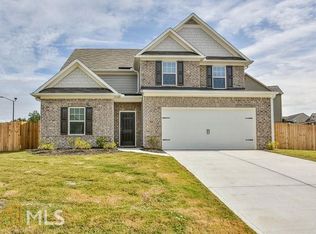 208 Caledonian Cir, Dallas, GA 30132