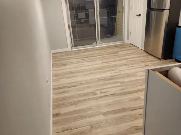 4641 Gull Rd APT 61, Lansing, MI 48917