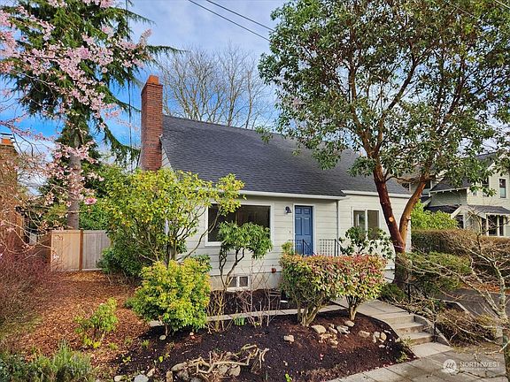 2nd image of 808 W Armour Street