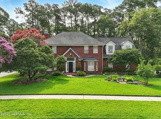8659 Hampshire Glen Dr S, Jacksonville, FL 32256