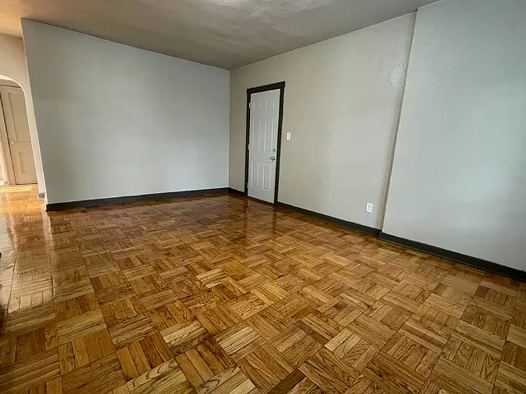 1626 D Street Apartments — Photo 29