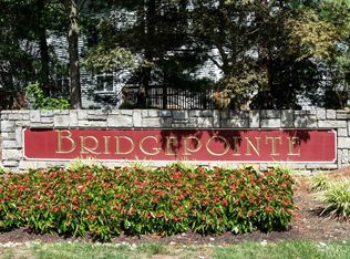 8 Chimney Ct, Laurence Harbor, NJ 08879