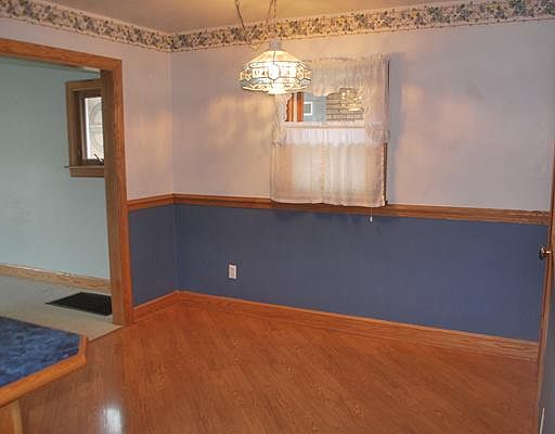5th image of 2724 Washington Ave