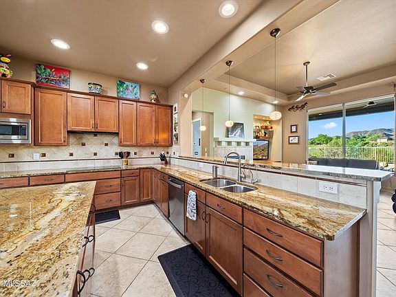 2nd image of 36269 S Ocotillo Canyon Dr