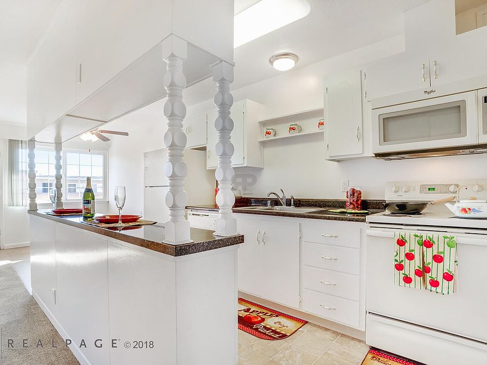 1st image of 14744 Washington Ave #304