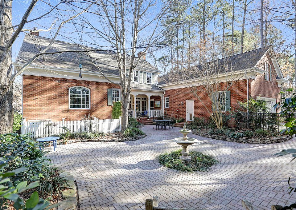 1st image of 110 Fords Colony Dr