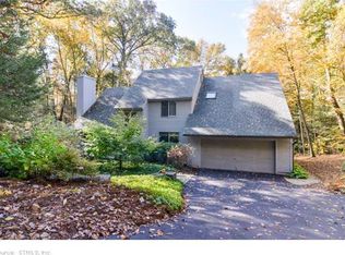 67 Buttonwood Hill Rd, Avon, CT 06001