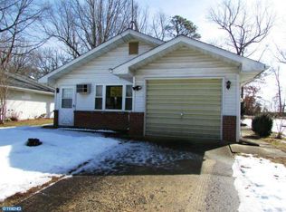 28 Poplar Ave, Hammonton, NJ 08037