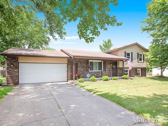 2nd image of 4639 Terry Dr SE