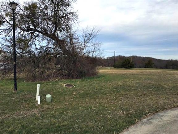 3rd image of 2507 Rolling Oaks Rdg