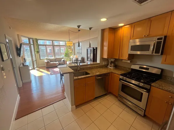 3600 S Glebe Rd, Arlington, VA