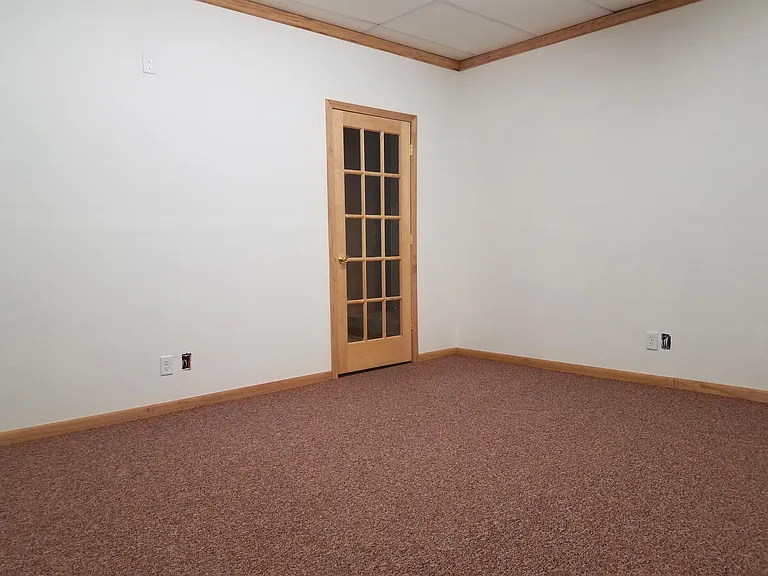 613 Avenue G — Photo 5